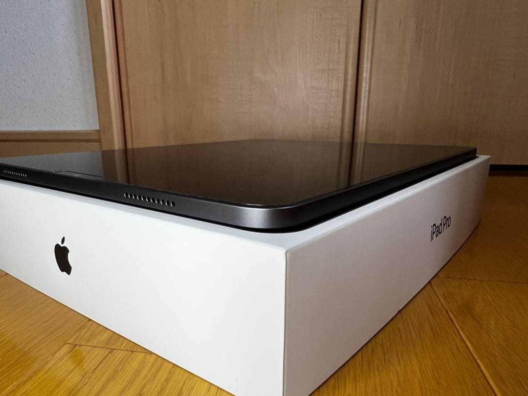 iPadPro第5世代12.9インチ残量98%Pencil付WiFi 256GB