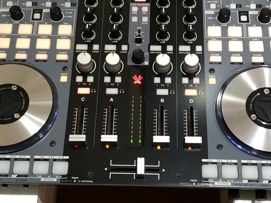 Vestax VCI-400TR DJコントローラー　新品-名機