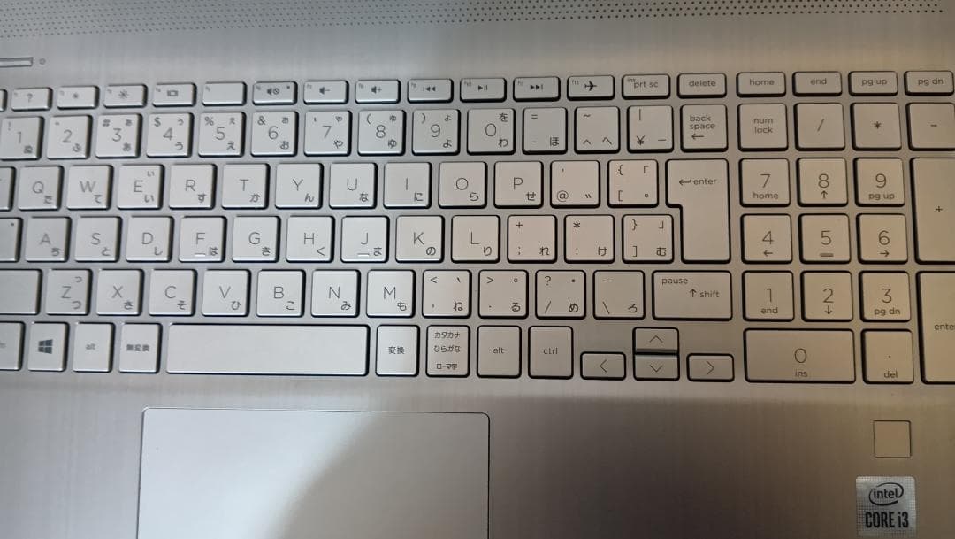 hp Laptop 15s-1124TU 第10世代i3