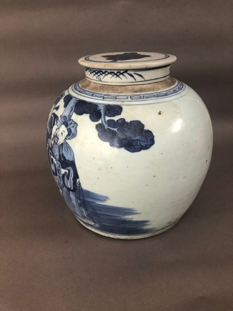 中国骨董　古美術　清朝道光　青花人物紋瓶　壺