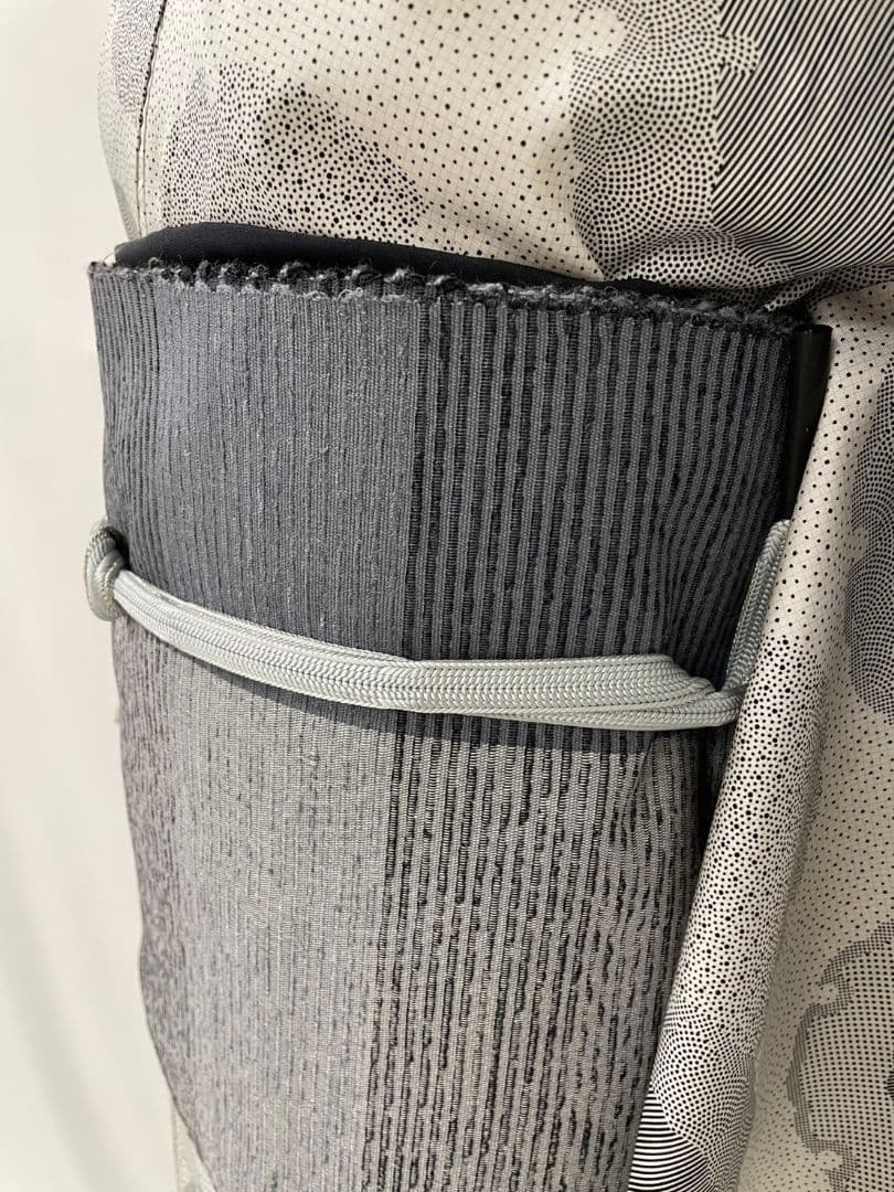 美品　正絹袷　雪輪　本場染大島紬創作小紋