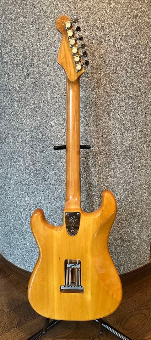 コンポーネント・ストラト