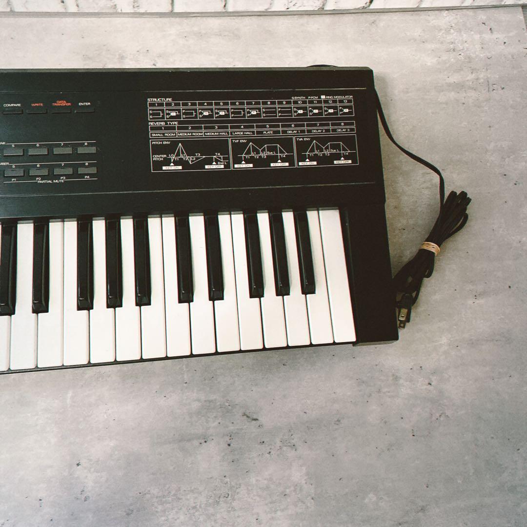 【音出し確認済】Roland D-10 シンセサイザー