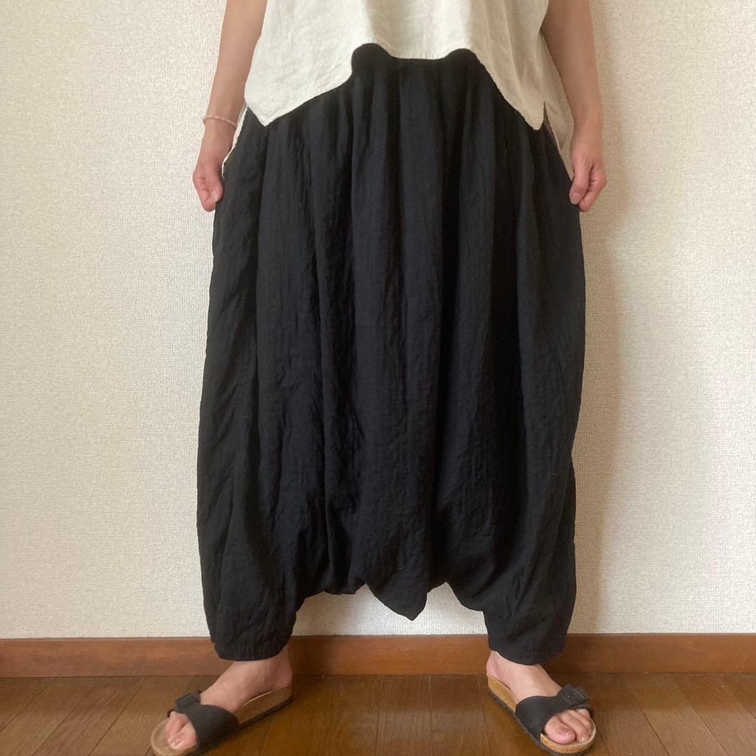 ゆったりシルエット ダブルガーゼ スカ—ト風 サルエルパンツ ブラック