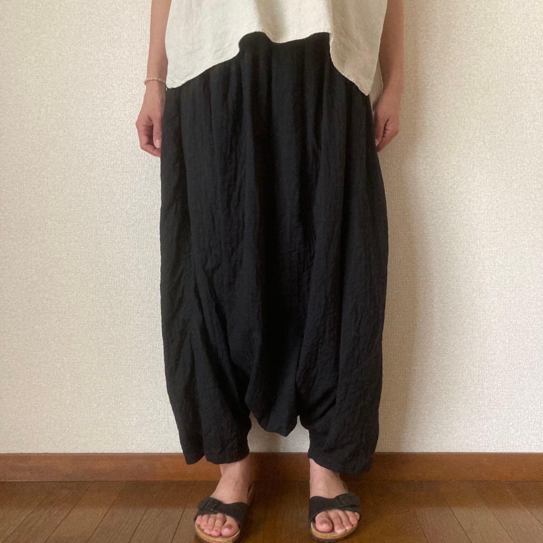 ゆったりシルエット ダブルガーゼ スカ—ト風 サルエルパンツ ブラック