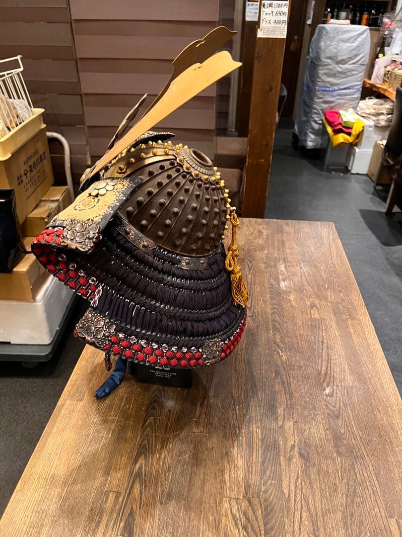 2代目・人形屋市川豊玉の作品::兜と面頬