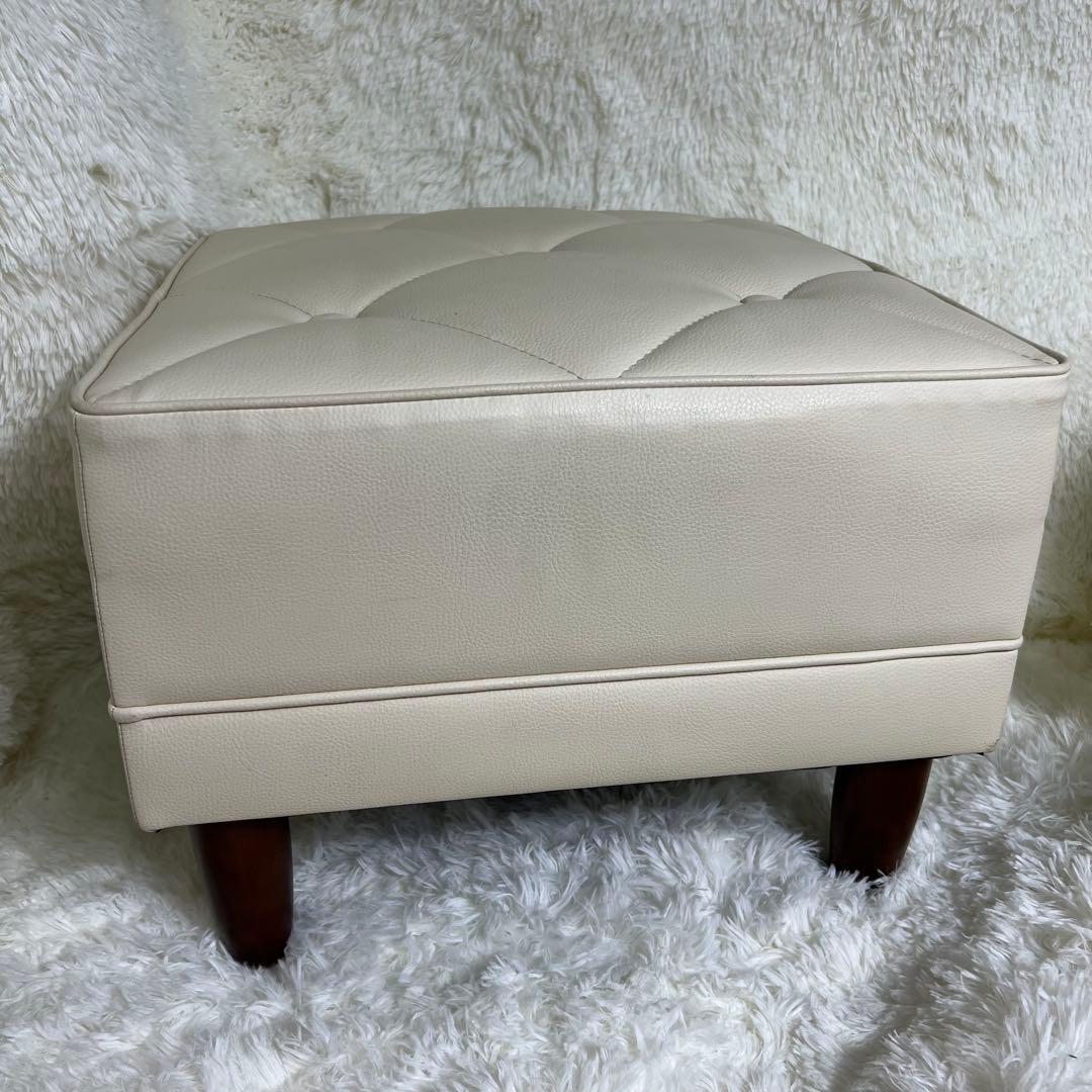 廃盤カラー karimoku カリモク60 オットマン スツール アイボリー