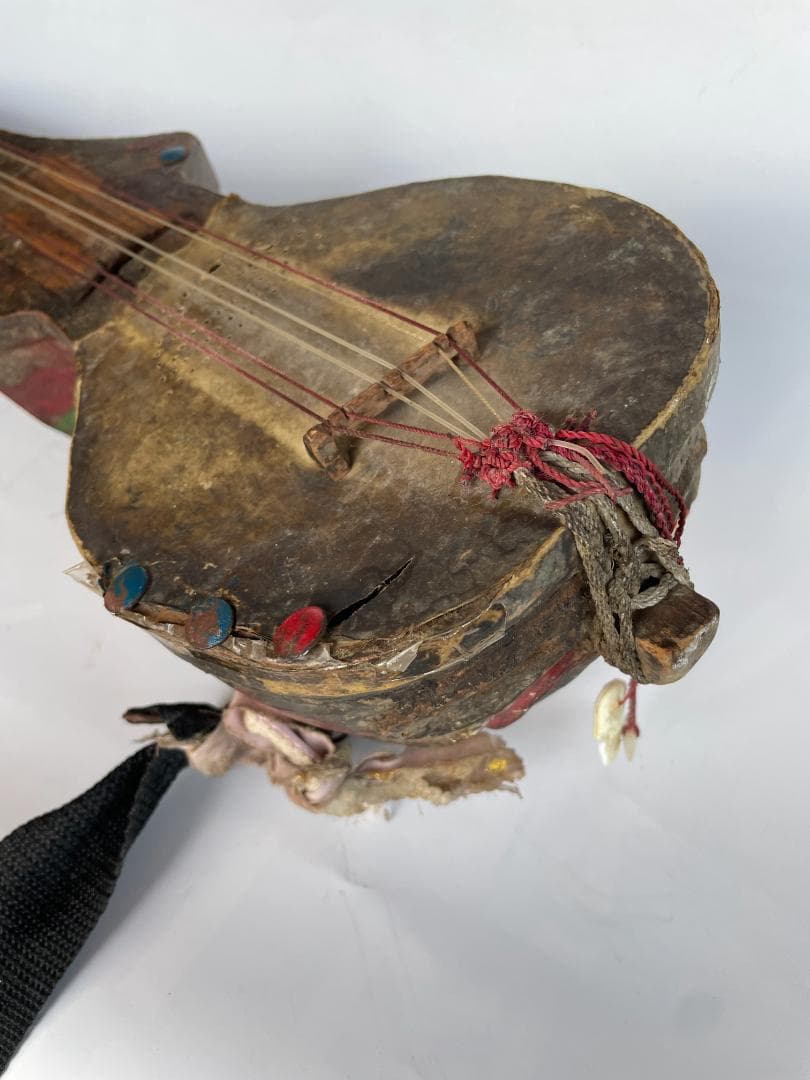 チベット 民族 楽器 弦楽器 ダムニェン シュグナン ルバーブ ディンギル