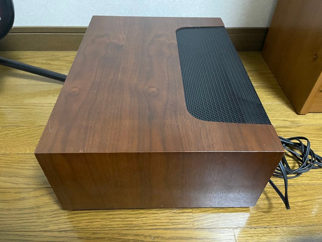 マランツ　Marantz Model 1040プリメインアンプ