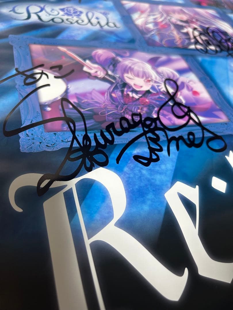 Roselia 初期メンバー直筆サイン入りポスター