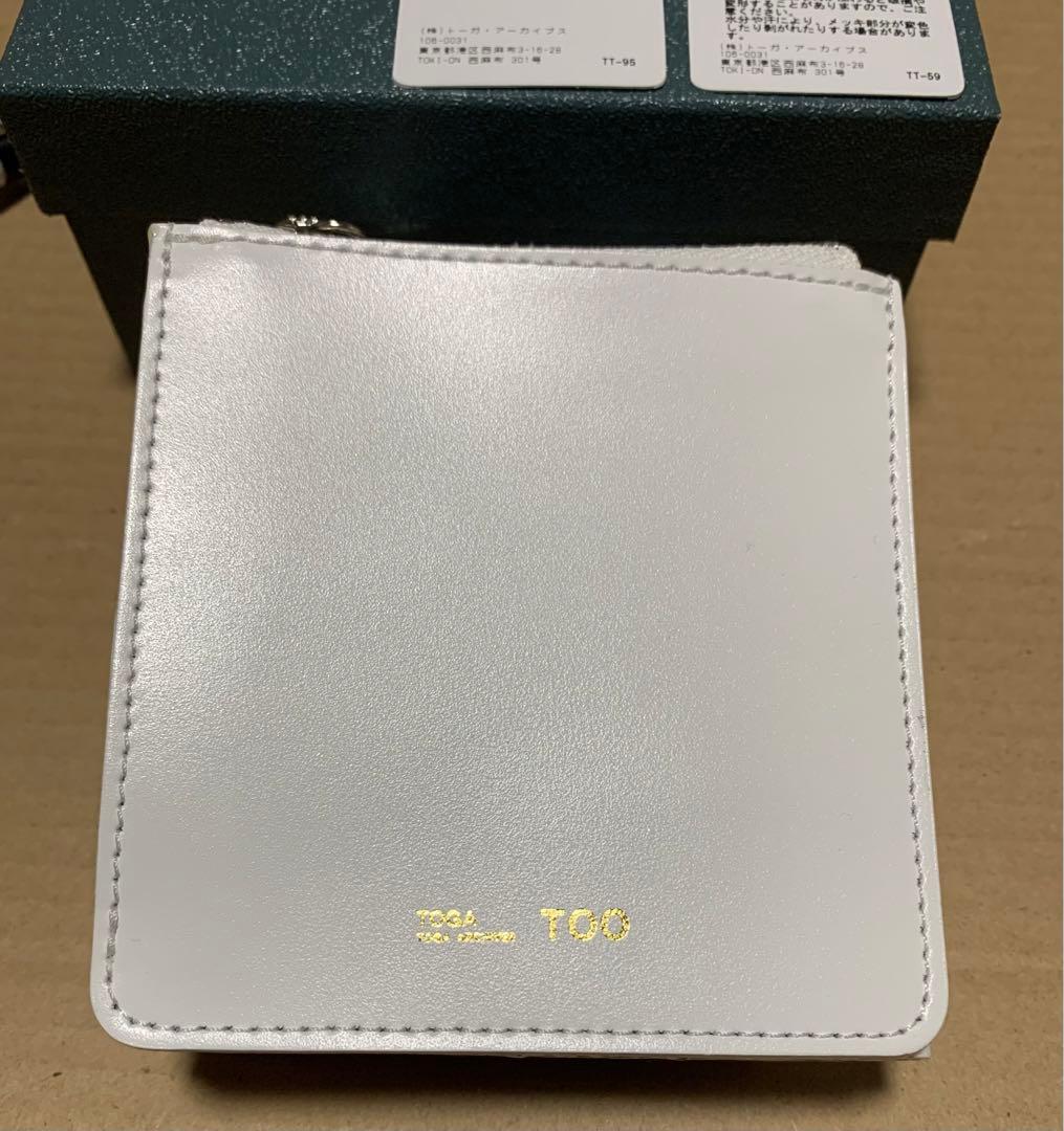 TOGA TOO 未使用　レザーショルダーウォレット