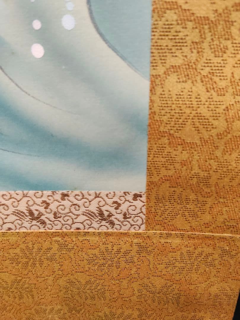 【開運・魔除け】掛軸 「龍虎図」 秀湖 作 絹本 共箱付 縁起物