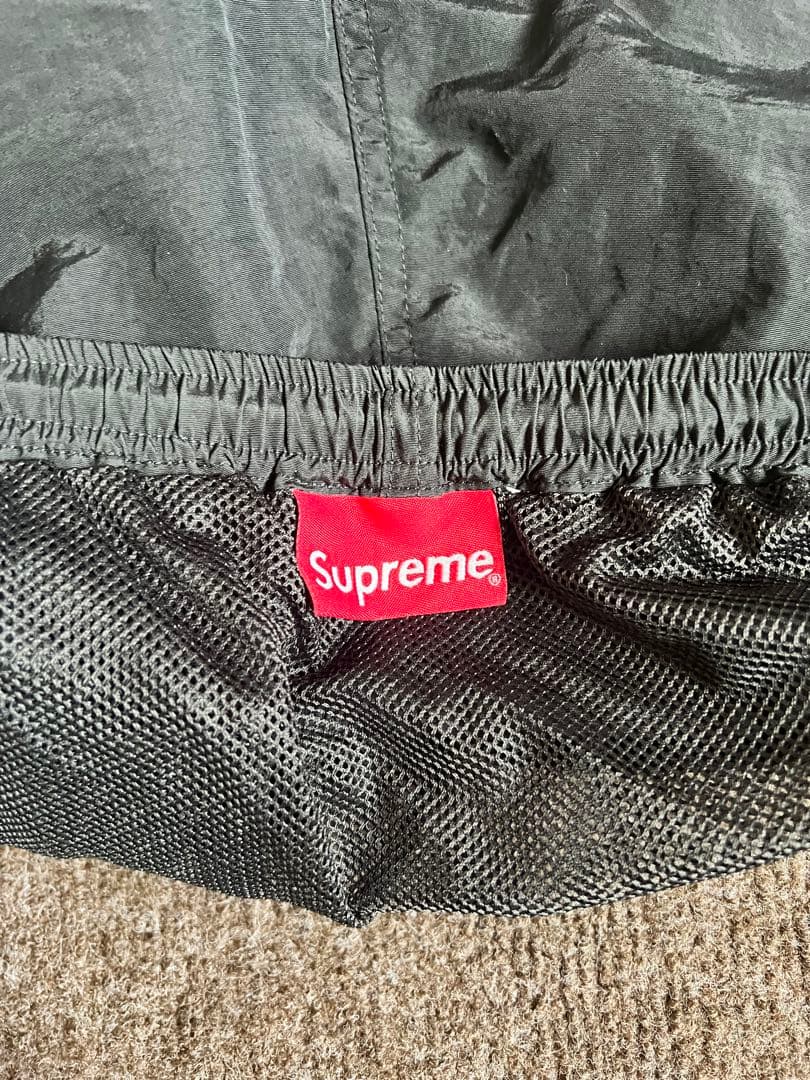 水着・ラッシュガード Supreme Logo Applique Water Short 19
