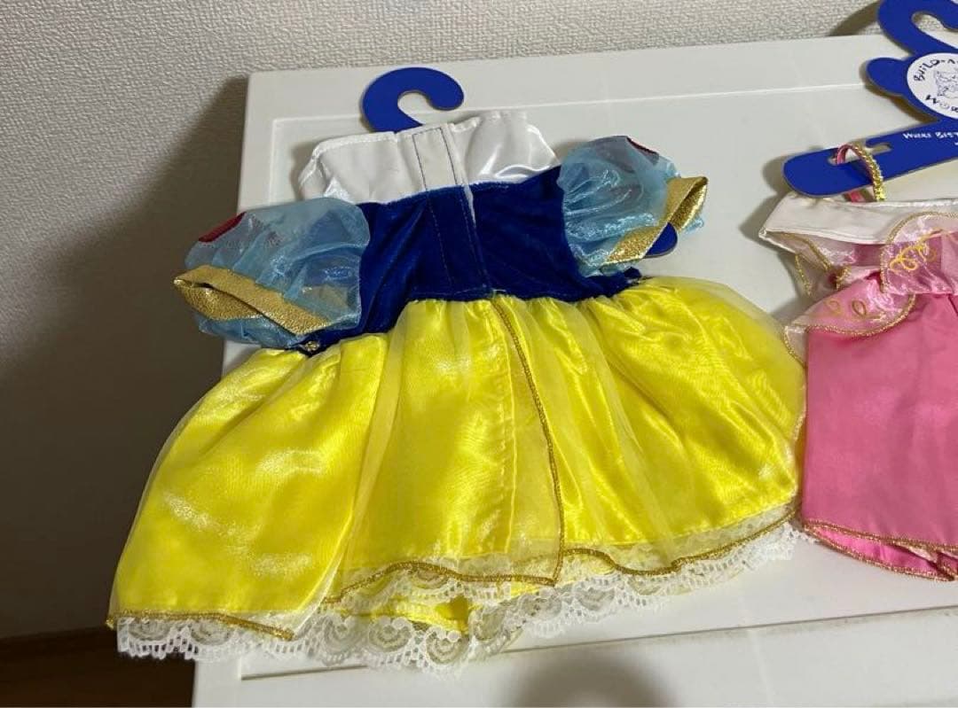 シンデレラ、オーロラ姫、白雪姫コスチューム　ビルドアベアシェリーメイ ダッフィー