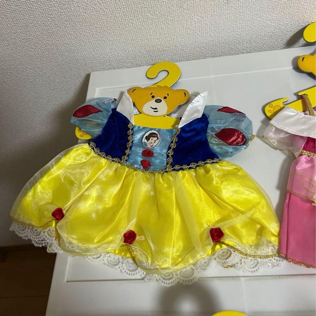 シンデレラ、オーロラ姫、白雪姫コスチューム　ビルドアベアシェリーメイ ダッフィー