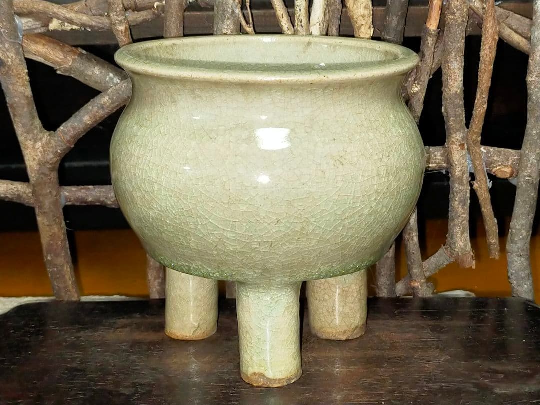 ♥中国♥　青磁　三足　香炉　骨董　古玩