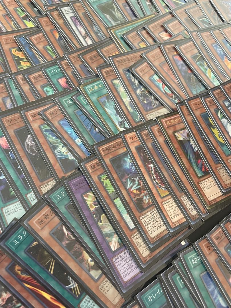 遊戯王　初期　 まとめ売り　約200枚　ブルーアイズドラゴン　メタルデビルゾア