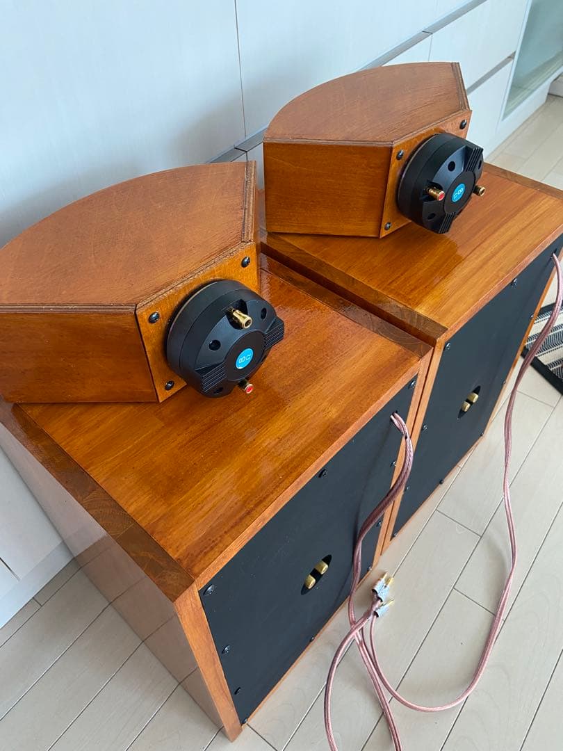 ウッドホーン搭載フロントロードホーンスピーカー