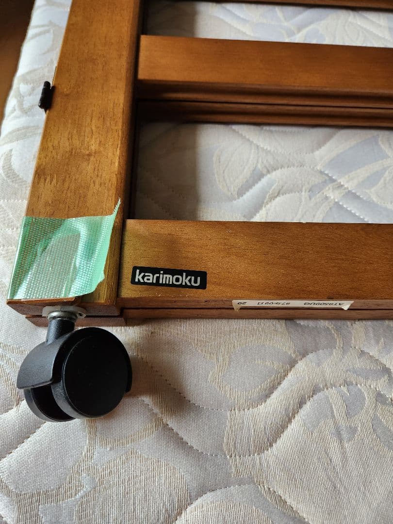 カリモク★パーテーション★間仕切り★ハンガーラック