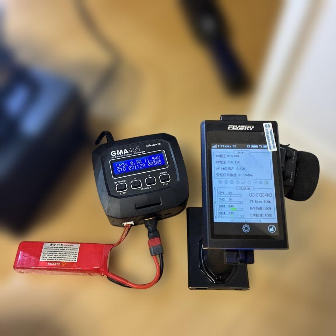 アキシャル scx10 iii ロッククローラー