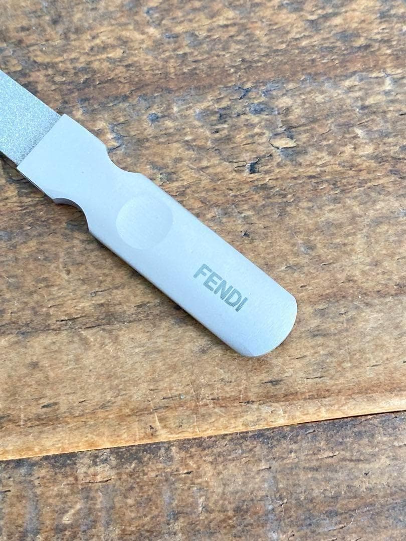 FENDI フェンディ グルーミング ネイルケアセット レザーケース付き 爪切り