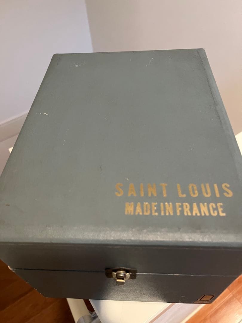値下げ中Saint Louis フランス製　クリスタルガラス 花瓶 アンティーク