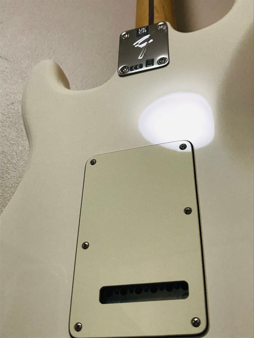 ギター Fender Player Stratocaster Polar White