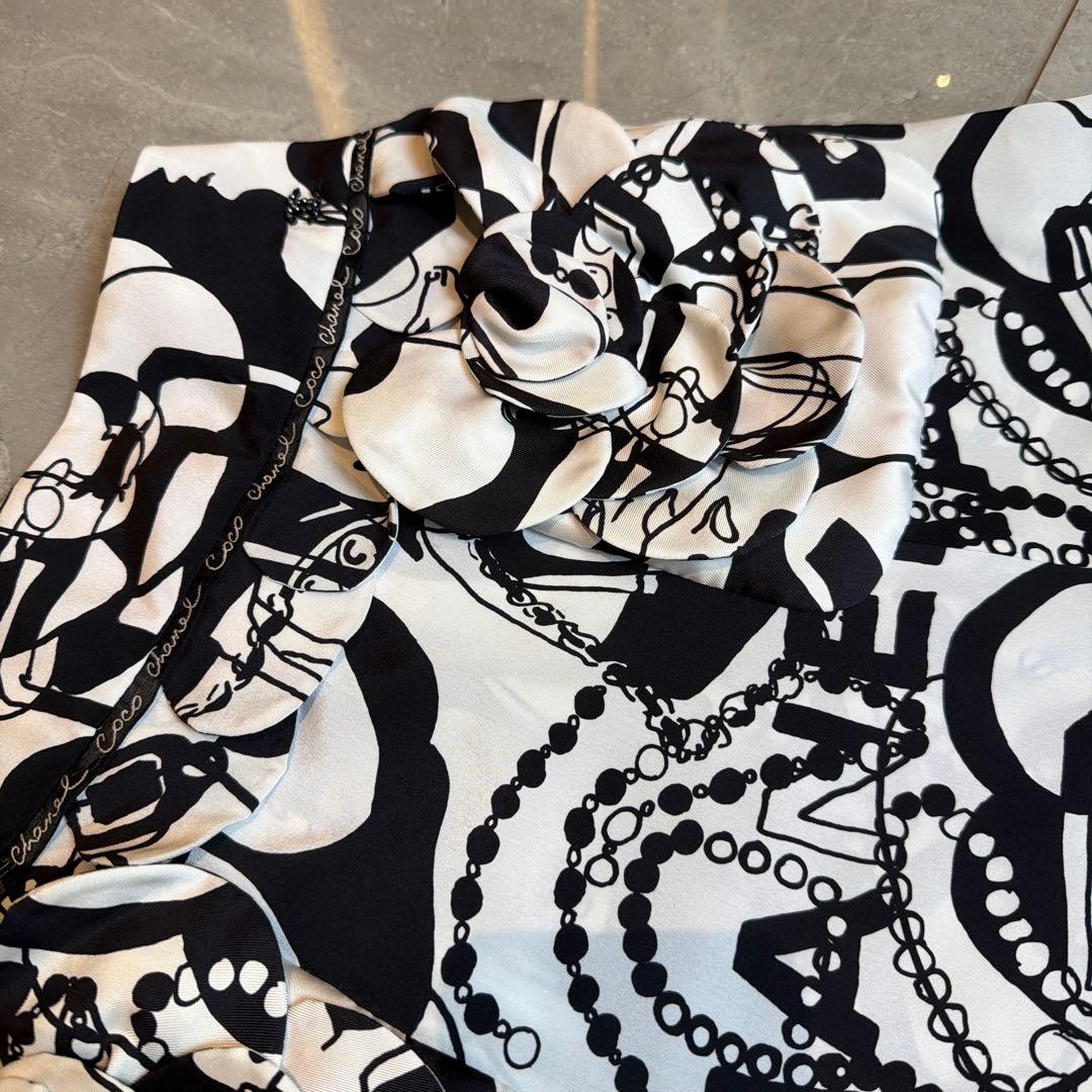 CHANEL フラワープリント フレアスカート