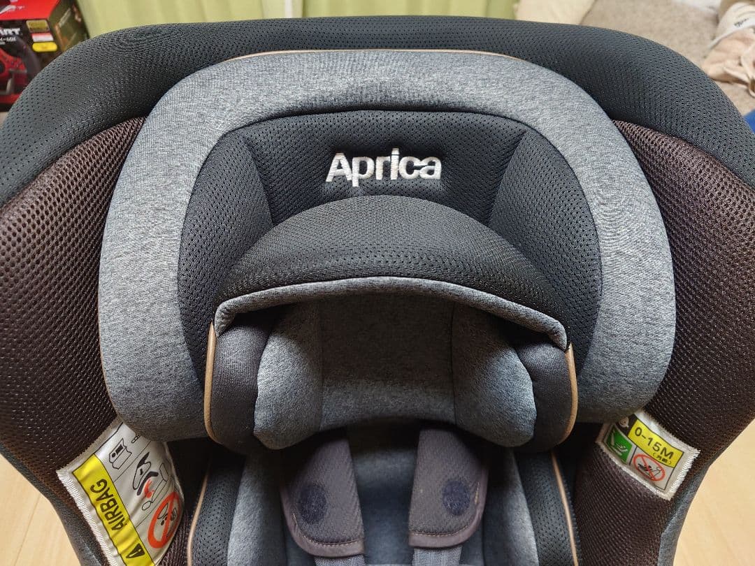 【美品】 アップリカ クルリラ プロテクト ISOFIX チャイルドシート