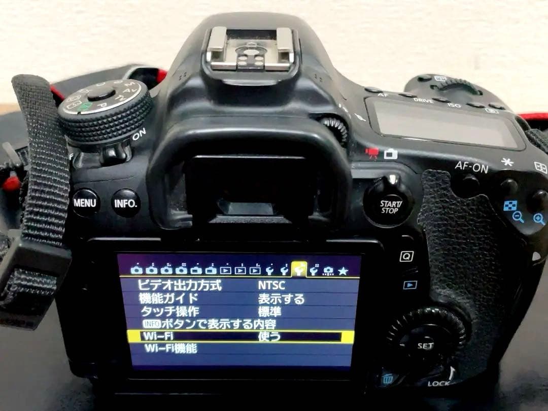 美品 Canon EOS 70D＋18-135mm レンズキット