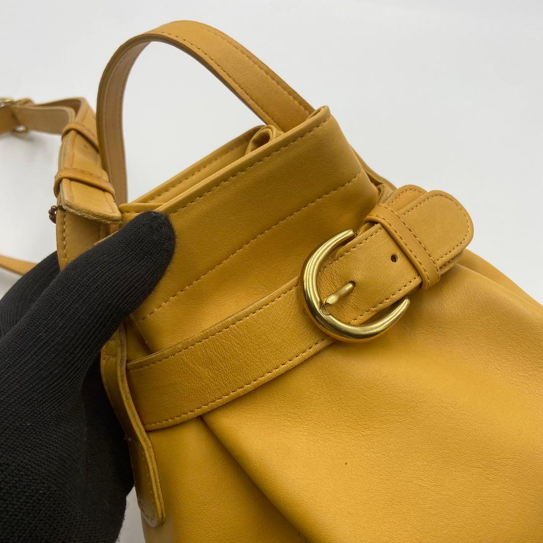 極美品　オールドコーチ　ショルダーバッグ　ベルテッド　レザー　イエロー