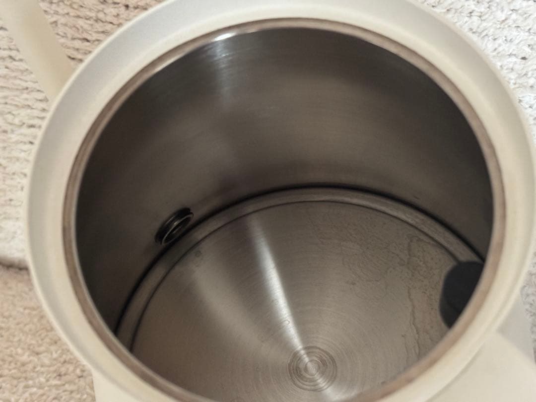 【美品】BALMUDA 電気ケトル K02A-WH ホワイト