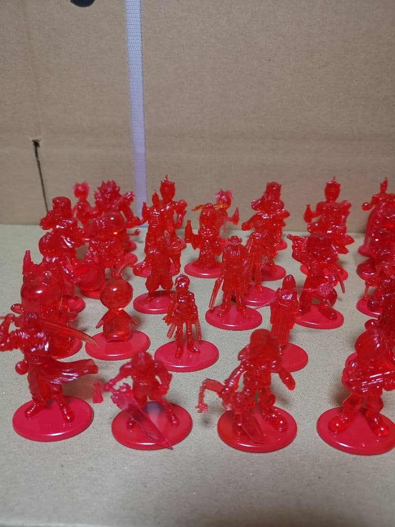 ファイナルファンタジー 人形 カード ピンバッジ ゲーム キャラクター