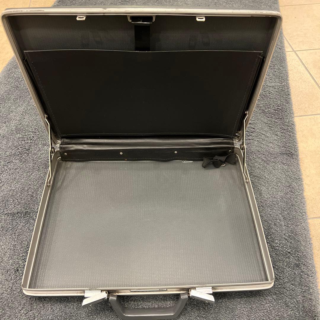 70年代ビンテージサムソナイトアタッシュケース