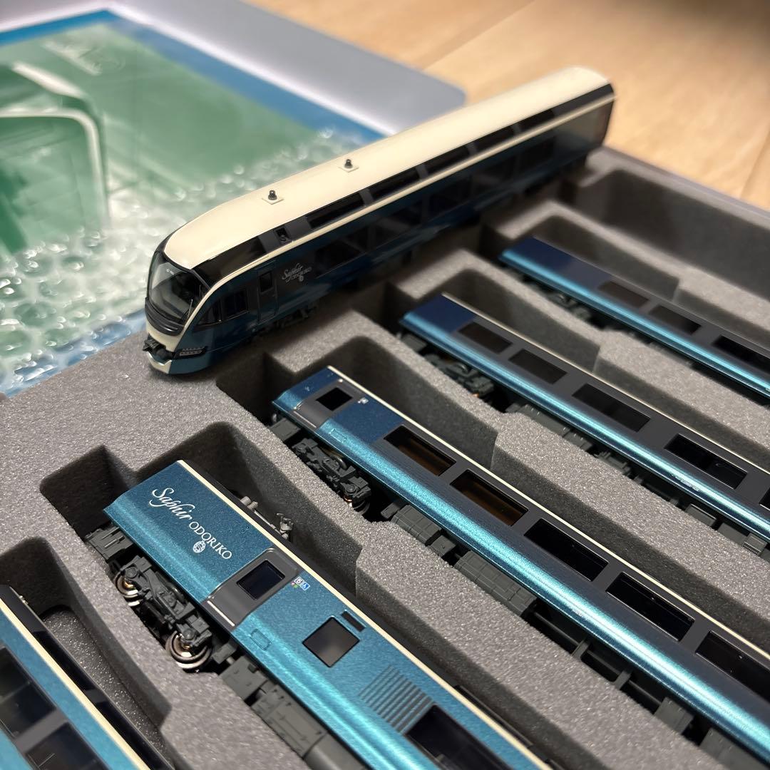 大特価1日限定値下げ！【新品】E261系 サフィール踊り子 Nゲージ KATO