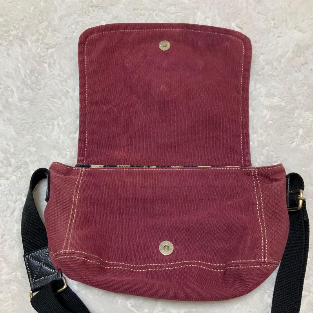 ヴィヴィアンウエストウッド　ショルダー　エッジウェア　キャンバス　赤