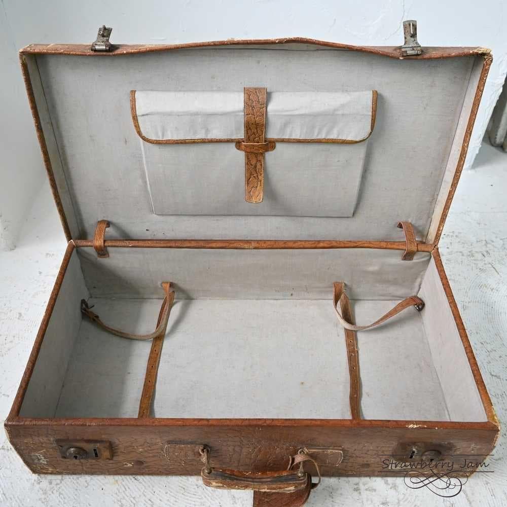 L3612-99-9 英国アンティーク トランク レザー 収納 かばん イギリス