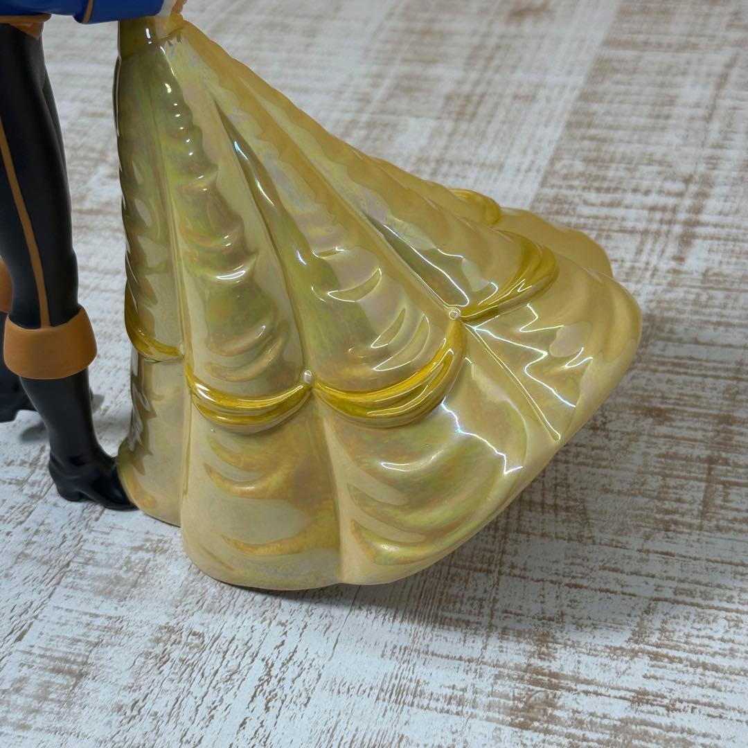 限定品　WDCC 美女と野獣 ベルとプリンス　フィギュア　ディズニー　箱付き