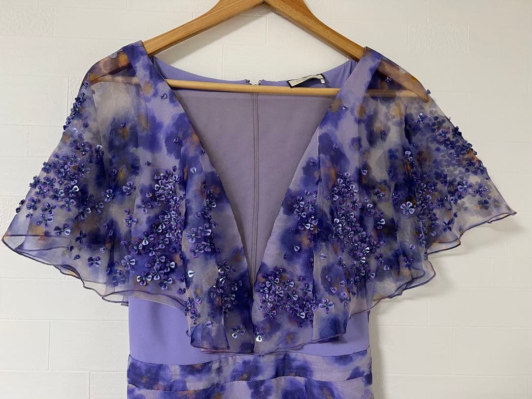 エリザベッタフランキ　フリル付きビーズ装飾 ロングドレス