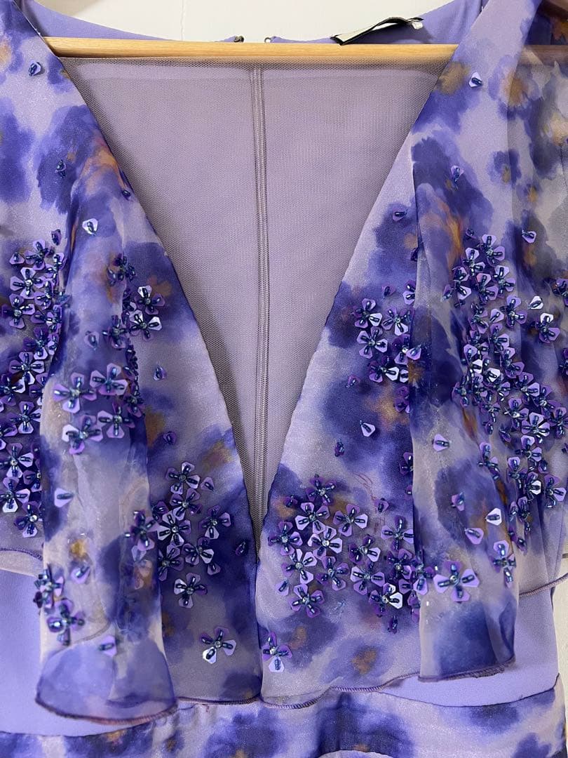 エリザベッタフランキ　フリル付きビーズ装飾 ロングドレス