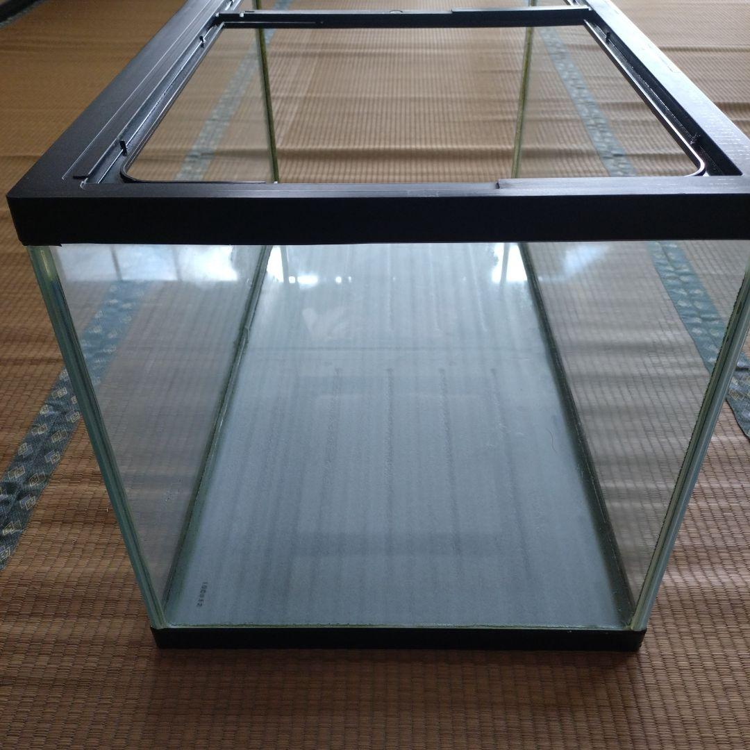フレーム付きガラス水槽 90cm×45cm×45cm　ガラス蓋付き