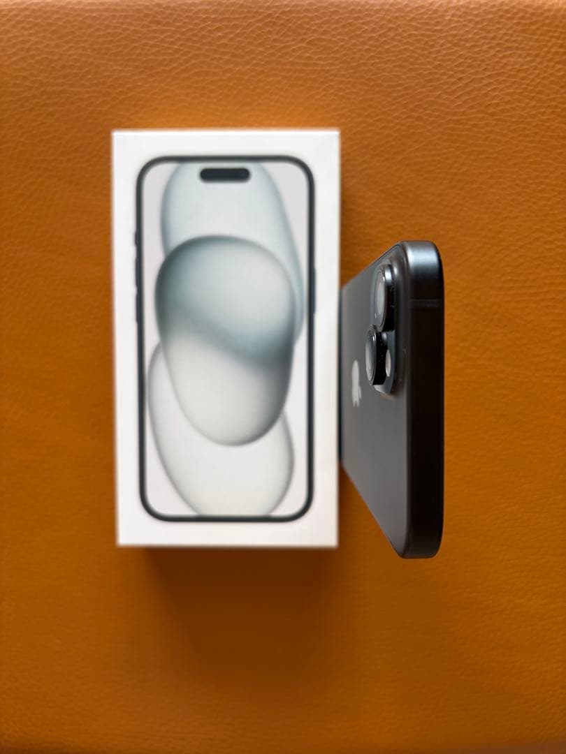 Apple iPhone 15 本体 ブラック128GB