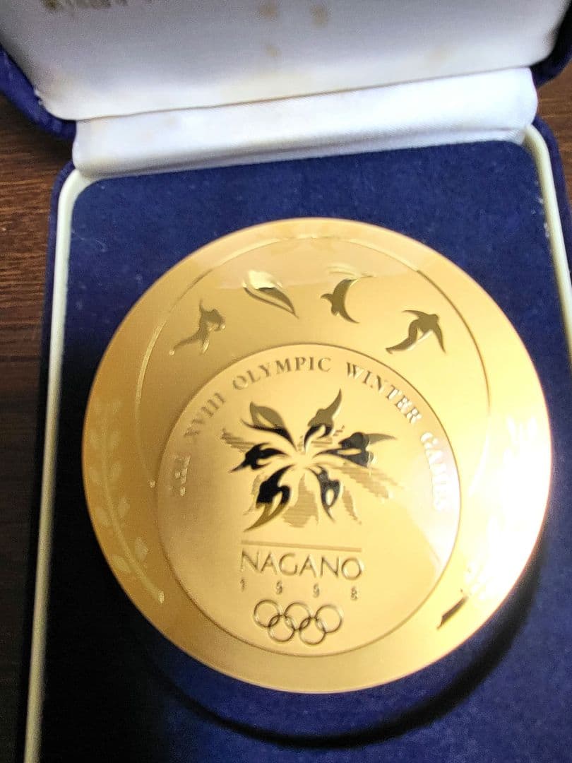 1998年長野オリンピック選手役員記念メダル