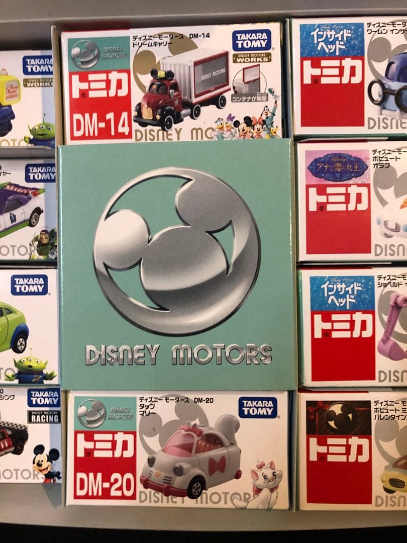 トミカ　ディズニーモーターズ
