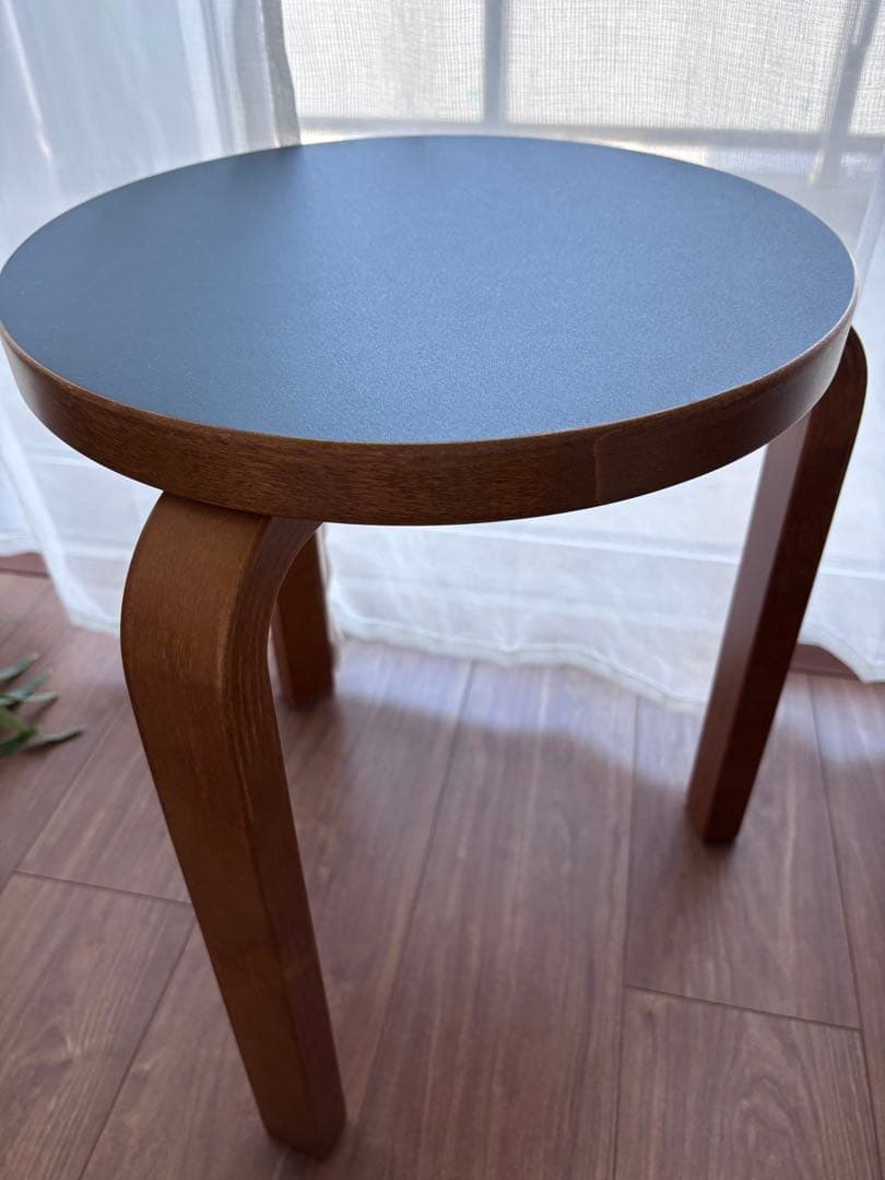 artek スツール60 ハニー スモーキーブルー scope