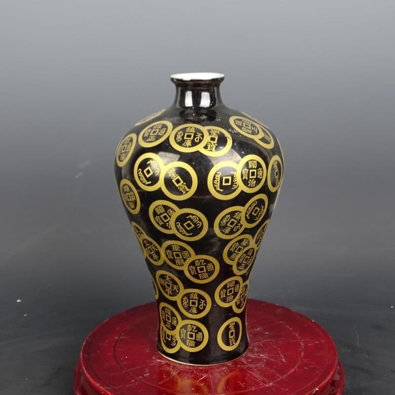清咸豊烏金釉画金銅銭紋梅瓶 景徳鎮 陶磁器 装飾品 現代工芸品 美術品 置物