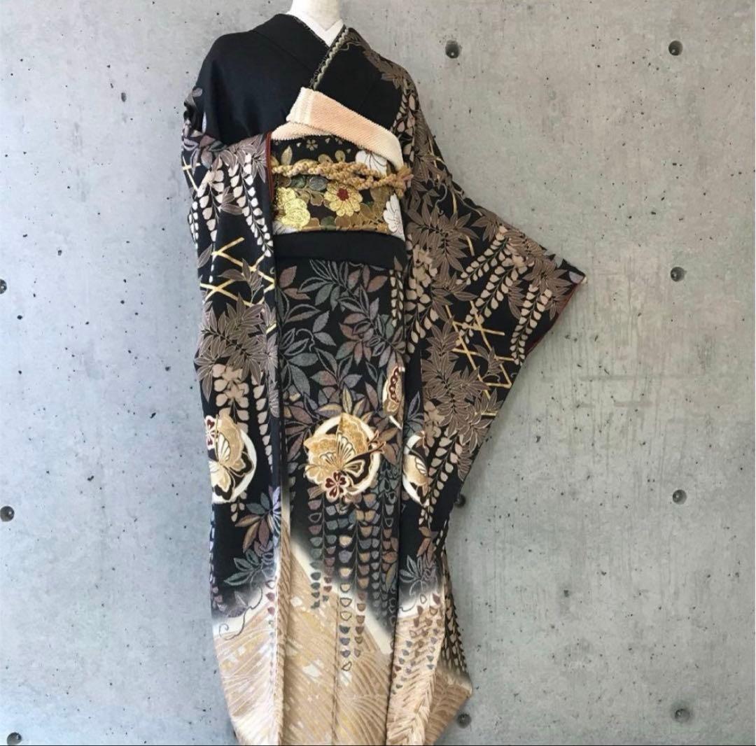 金駒刺繍　振袖