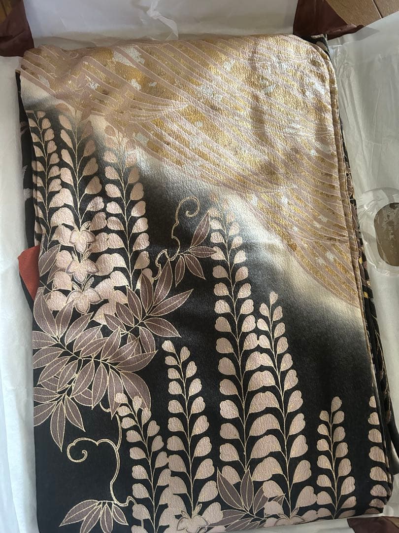 金駒刺繍　振袖