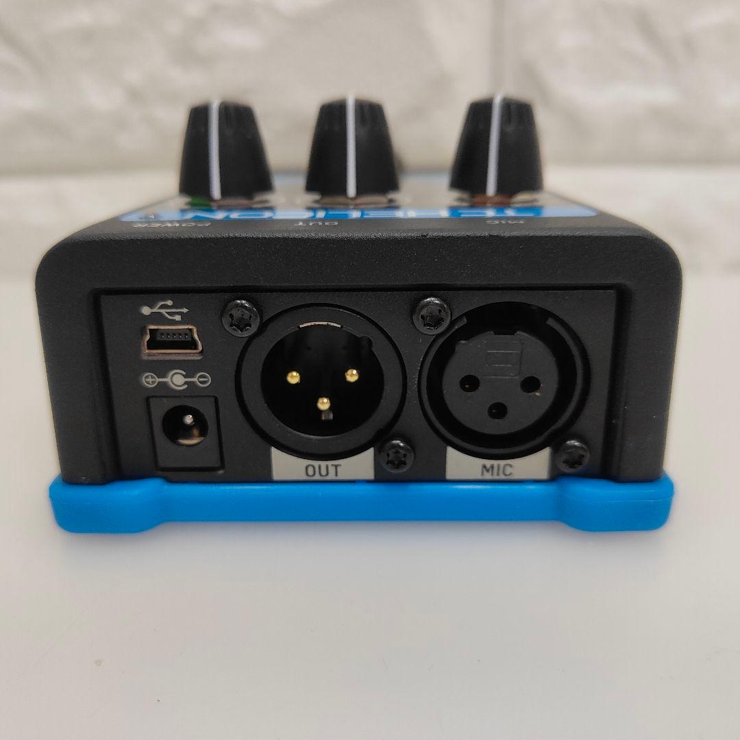 TC-Helicon VOICETONE C1 ボーカルエフェクター 元箱付き