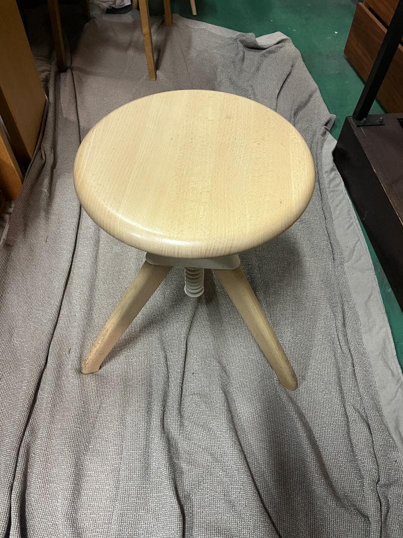 【MAGIS】Tom&Jerry (商品はJerry ジェリー)　 2脚あり